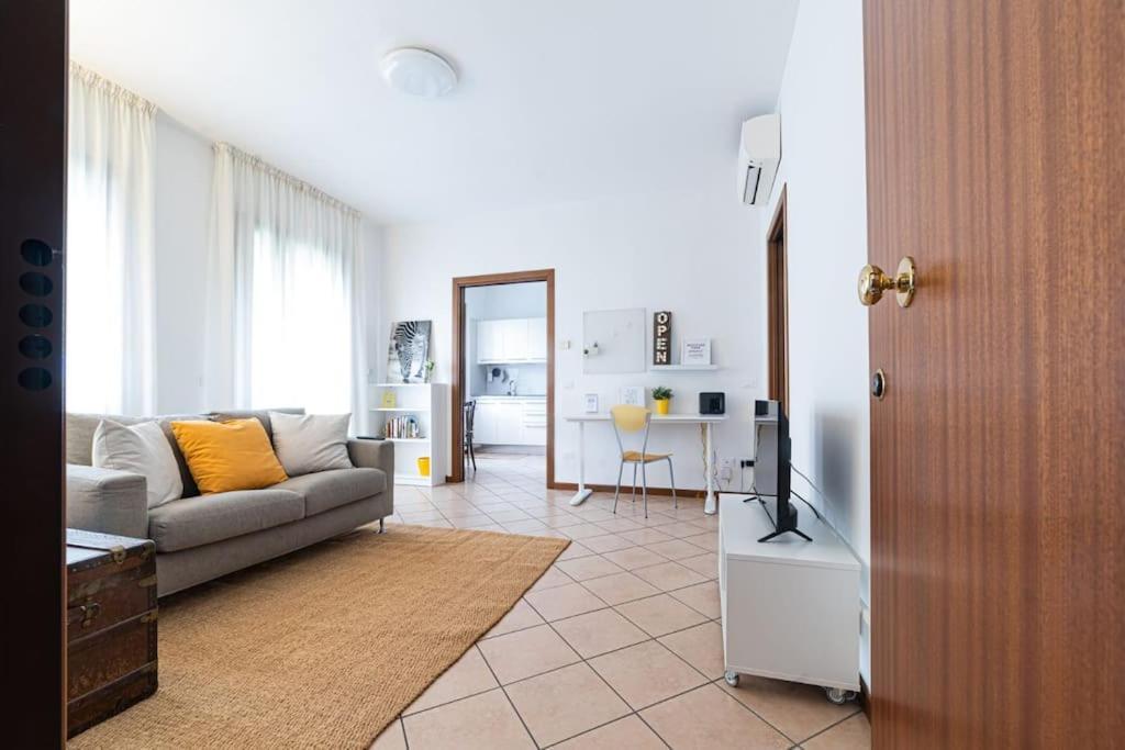 Eb28House Appartamento Con Posto Auto Compreso Падуа Екстериор снимка